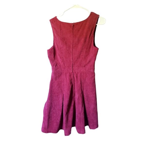 ModCloth fit & flare jumper Burgundy Corduroy Dress size xs/0 - Picture 3 of 8